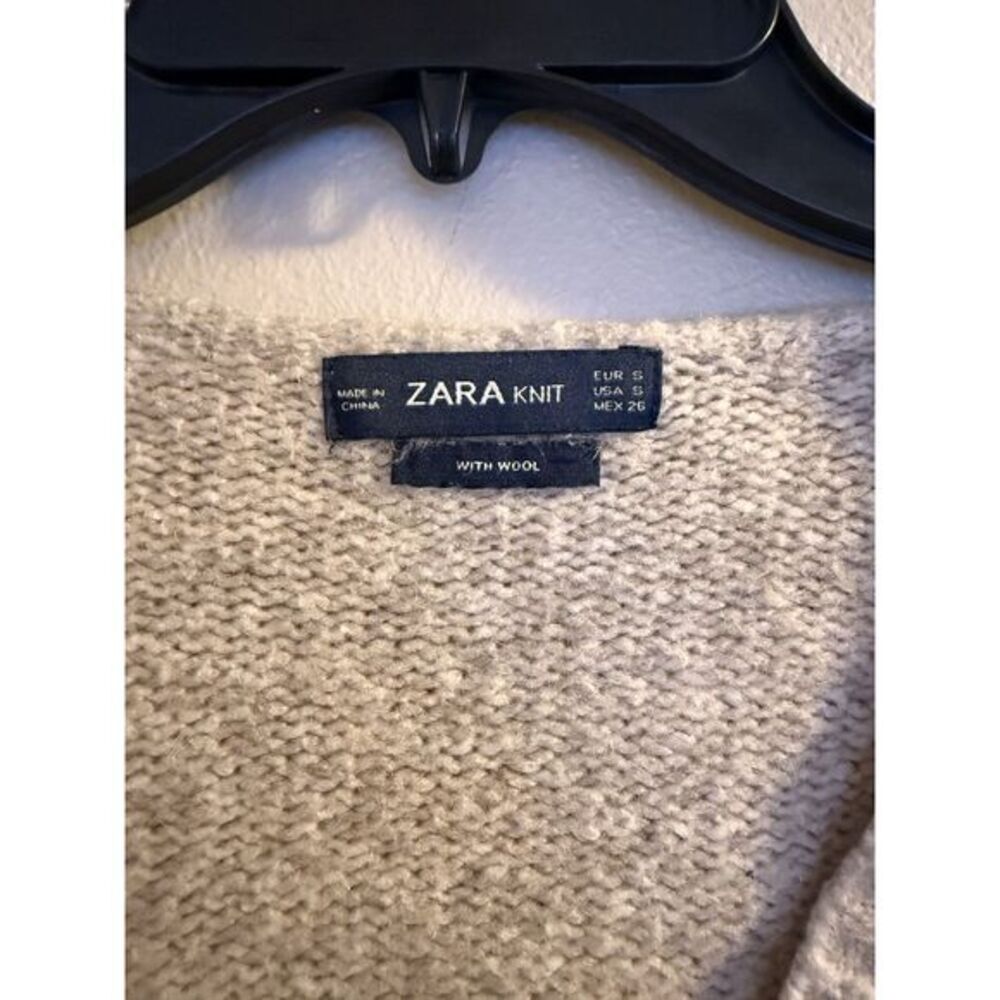 Zara Soft Knit Button-Front Cardigan - Cream‎ - Size Small
